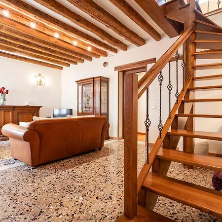 Appartement Al Campanile View And Terrace By Wonderful Italy *