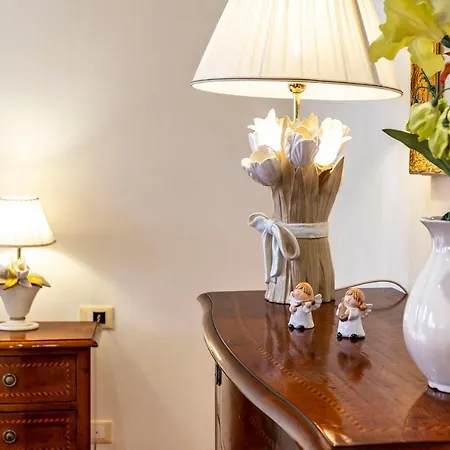 Appartement Al Campanile View And Terrace By Wonderful Italy