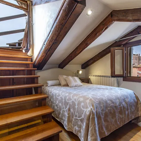 شقة Al Campanile View And Terrace By Wonderful Italy