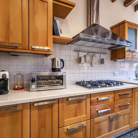 Appartement Al Campanile View And Terrace By Wonderful Italy *